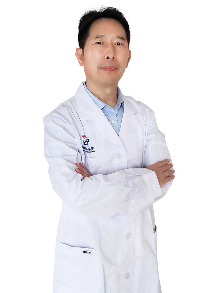 黄光明  主任医师｜消化内科主任